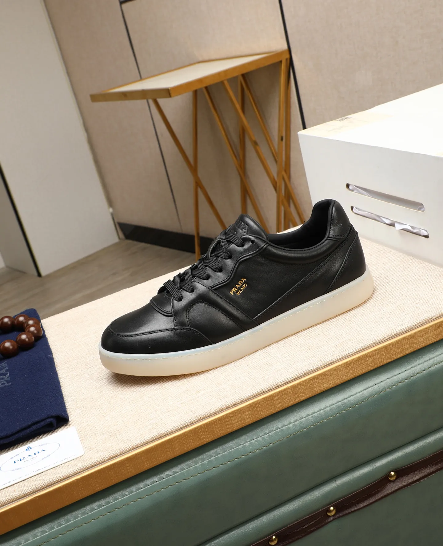 Men's shoes 💰580 🌹🌹[PRADA—Prada] 2025 latest model 🙈original replica! 👟👟👟Available here. The workmanship is top-notch. The upper is made from Italy. 🇮🇹Imported first-layer cowhide. ❗️Breathable genuine leather lining @Suitable for travel. The original version has an enlarged engraved sole, making it suitable for all kinds of travels, showing low-key luxury. Let quality speak for itself. Color: Size: 38-45
